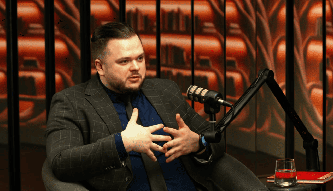 27 Евгений Капьев интервью ЭКСМО 2026 год.png