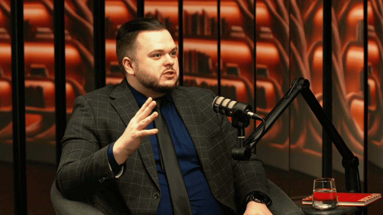 7 Евгений Капьев интервью ЭКСМО 2026 год.png